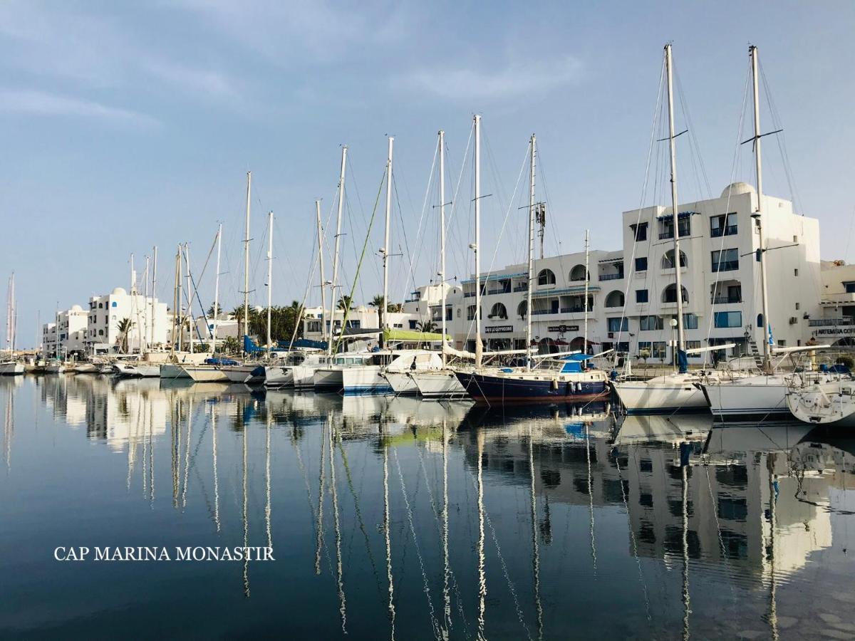 Private At Marina Apartament *
